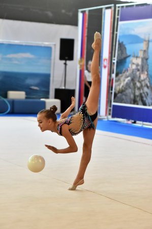 София Бодня - чемпионка по художественной гимнастике