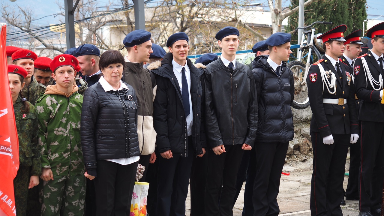 Команда обучающихся школы №12 одержала победу в муниципальном этапе  Всероссийской военно-спортивной игры «Победа» » Ялтинская средняя школа № 12